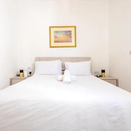 - Emmnic Court 公寓式酒店 姆西达