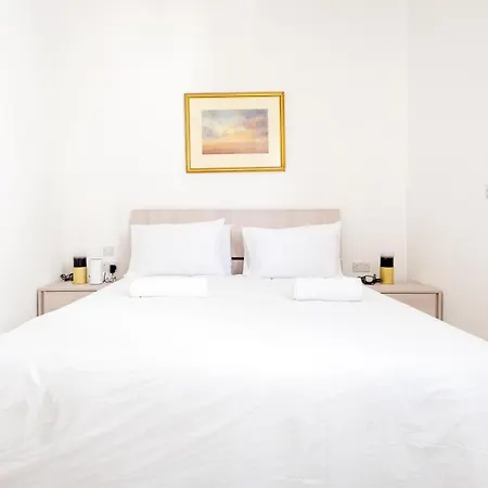 - Emmnic Court 公寓式酒店