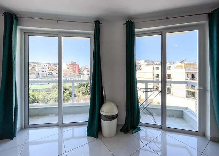 公寓式酒店 - Emmnic Court 姆西达