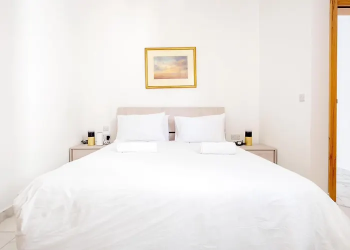 - Emmnic Court 公寓式酒店