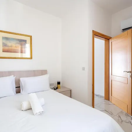 - Emmnic Court شقة فندقية 4*