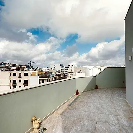 - Emmnic Court Msida