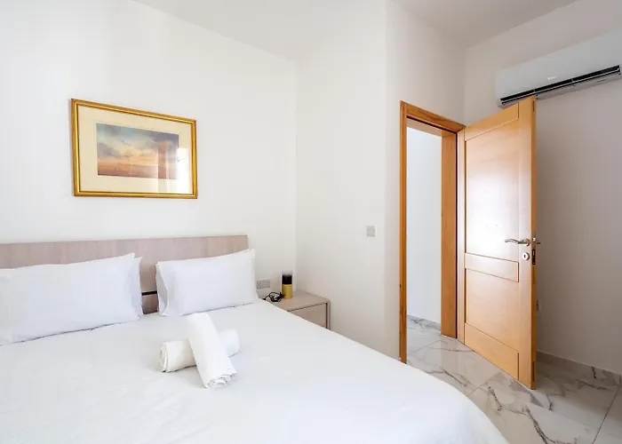 - Emmnic Court شقة فندقية 4*