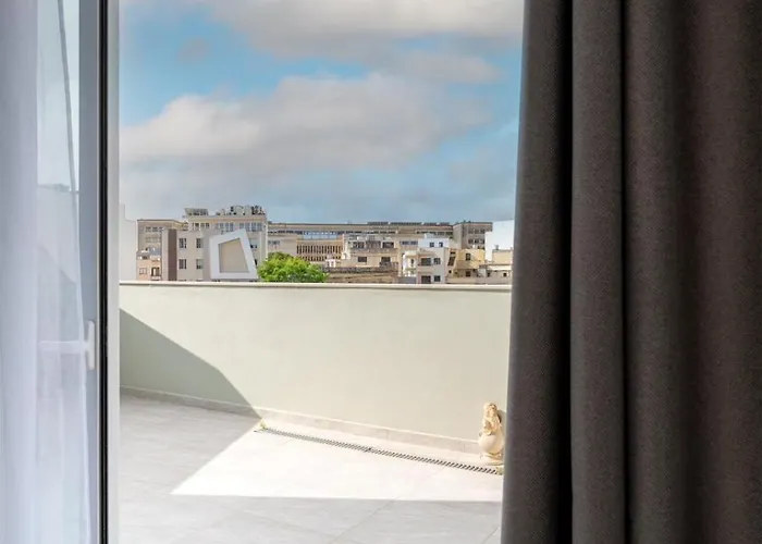 - Emmnic Court شقة فندقية مسيدا